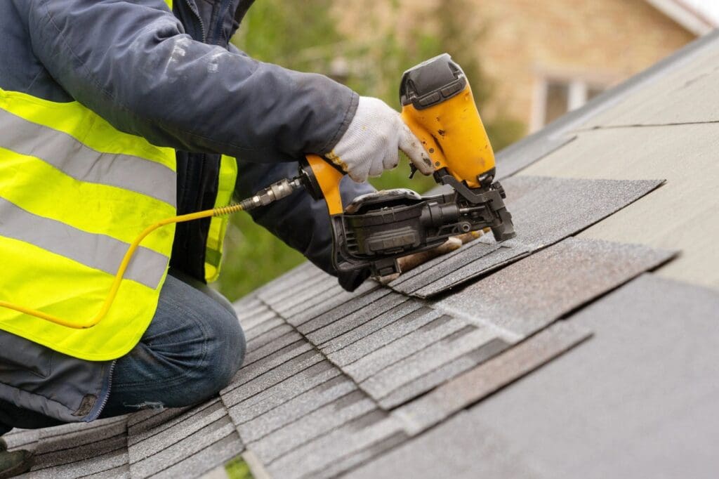 Roofing Contractor Image